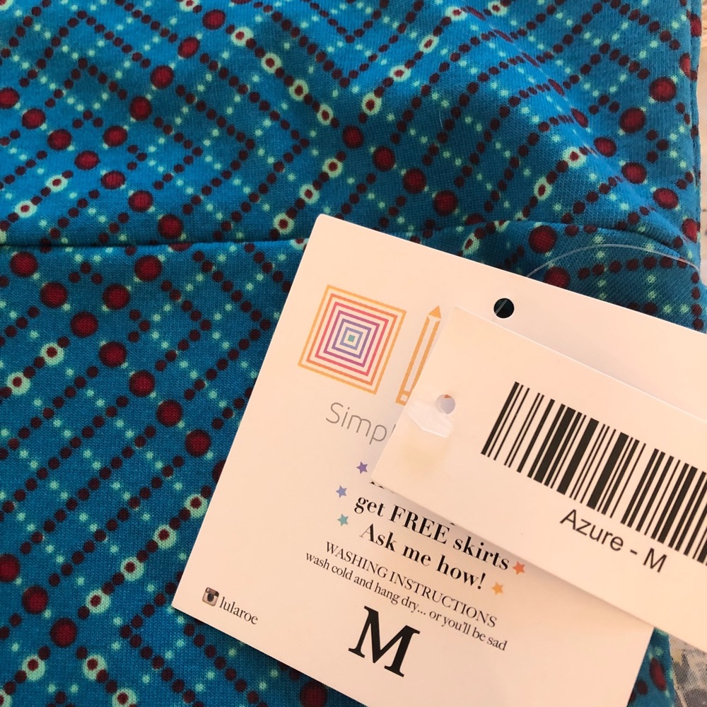 LuLaRoe Azure Skirt Size M- NEW!